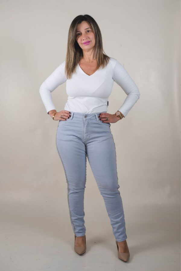 JEAN SKINNY SÚPER ELASTIZADO LATERAL CADENA