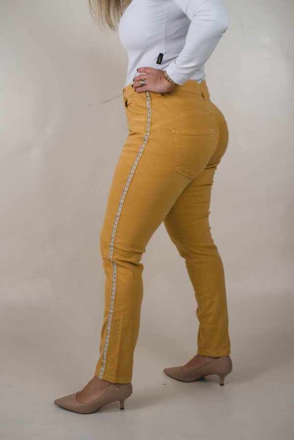 JEAN SKINNY SÚPER ELASTIZADO LATERAL TACHAS