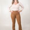 JEAN SEMI OXFORD SÚPER ELASTIZADO DOBLE BOTÓN