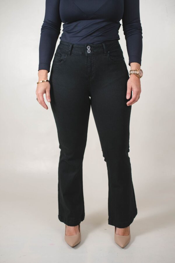 JEAN SEMI OXFORD SÚPER ELASTIZADO DOBLE BOTÓN