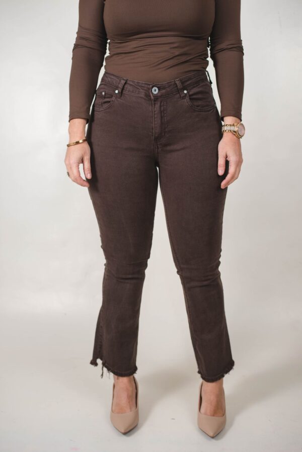 JEAN SEMI OXFORD SÚPER ELASTIZADO RUEDO DESFLECADO