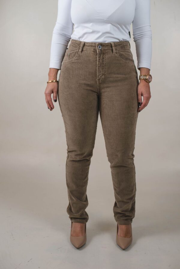 PANTALÓN PANA ELASTIZADO RECTO