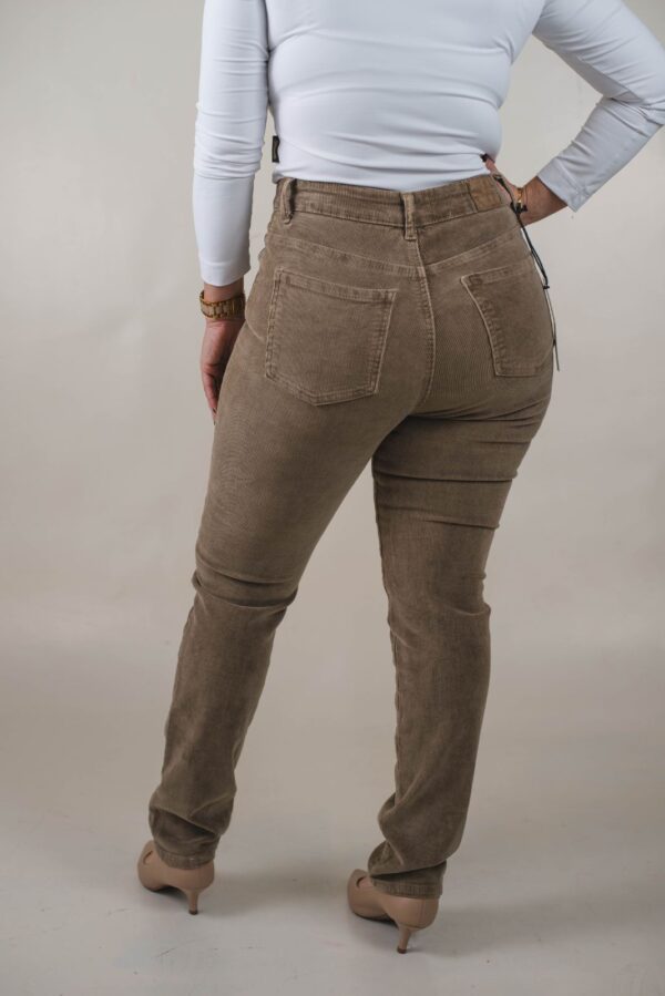 PANTALÓN PANA ELASTIZADO RECTO