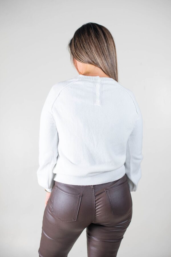 SWEATER SOL TEJIDO EXTRA SUAVE PREMIUM (BOTONES ATRÁS)