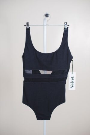 TDBE001 - 1 SERENA CON TRANSPARENCIA (PIQUE)